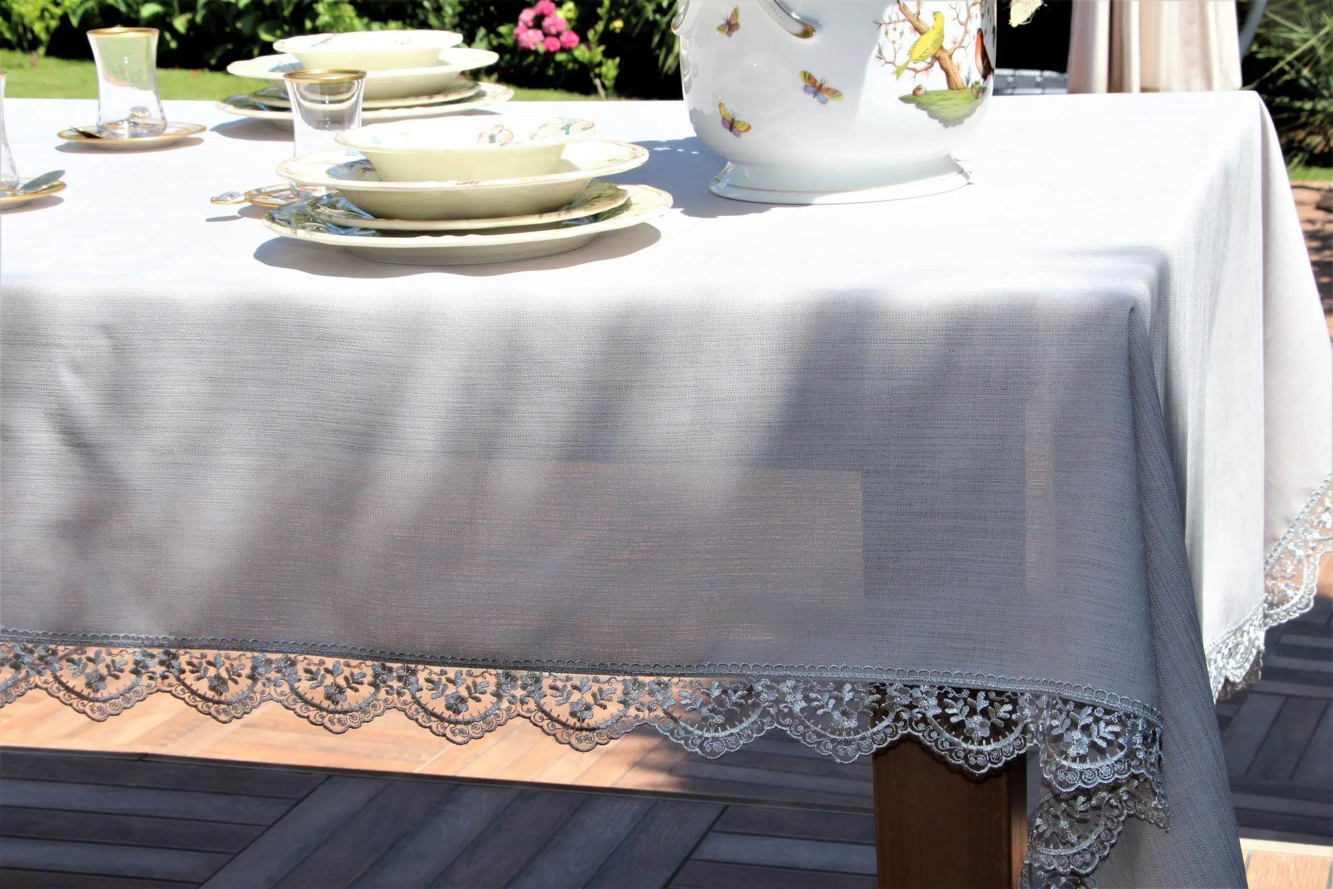 Açık Gri Dikdörtgen Masa Örtüsü